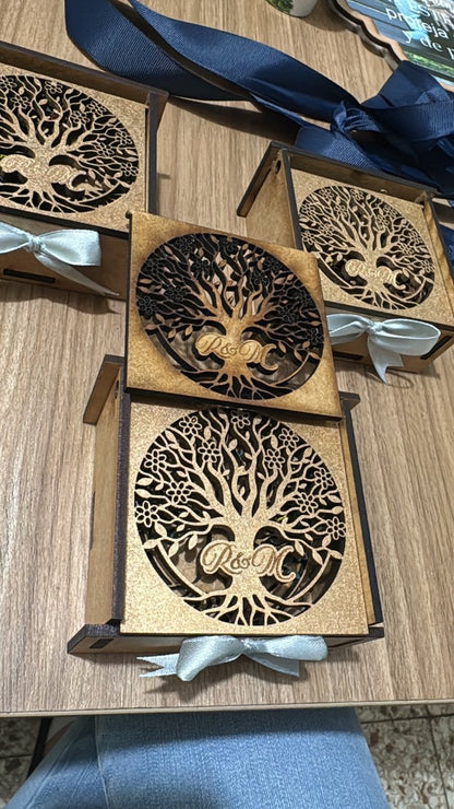 Boda souvenir cajas en madera con iniciales - Felt Craft RD