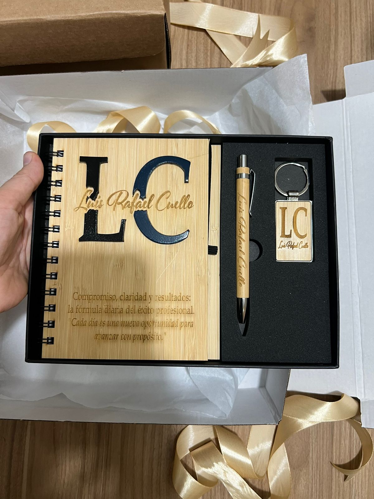 Libretas personalizadas con letras en DTF