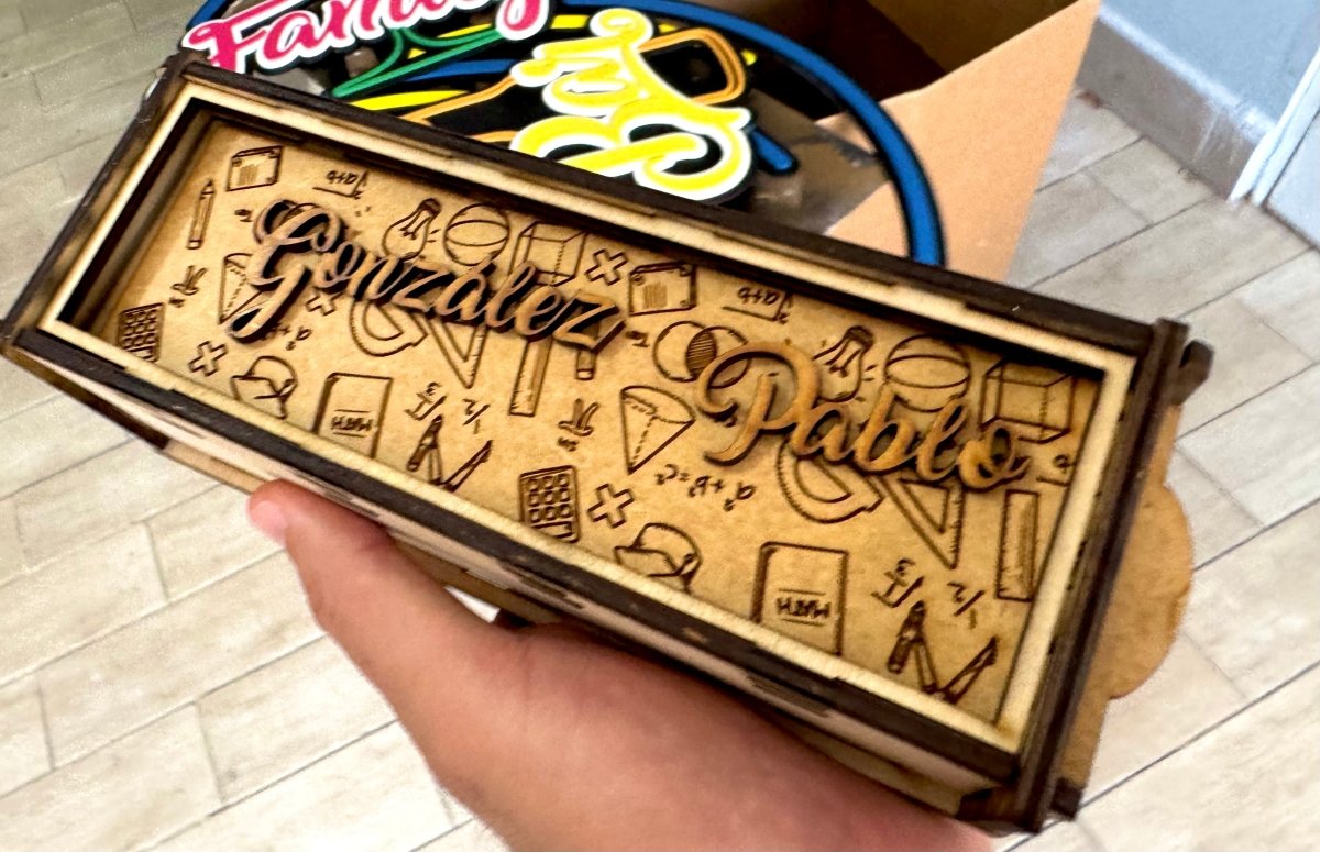 Caja de domino personalizada en madera - Felt Craft RD