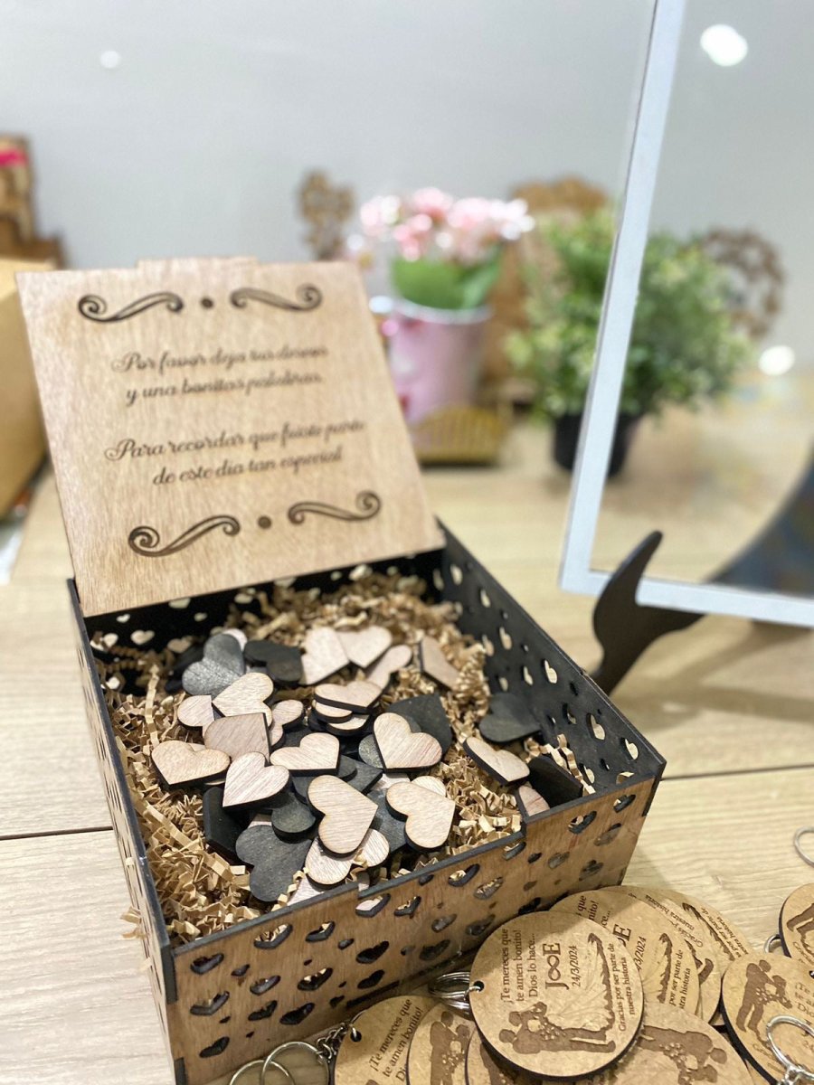 Caja para recepción de bodas con dinámica para los invitados personalizada - Felt Craft RD