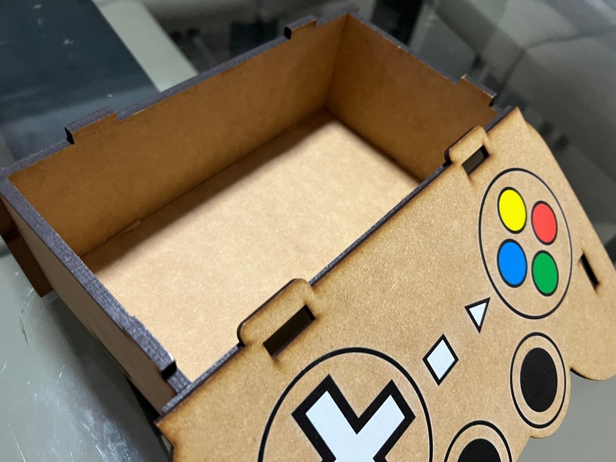 Caja regalo madera control nintendo - Felt Craft RD