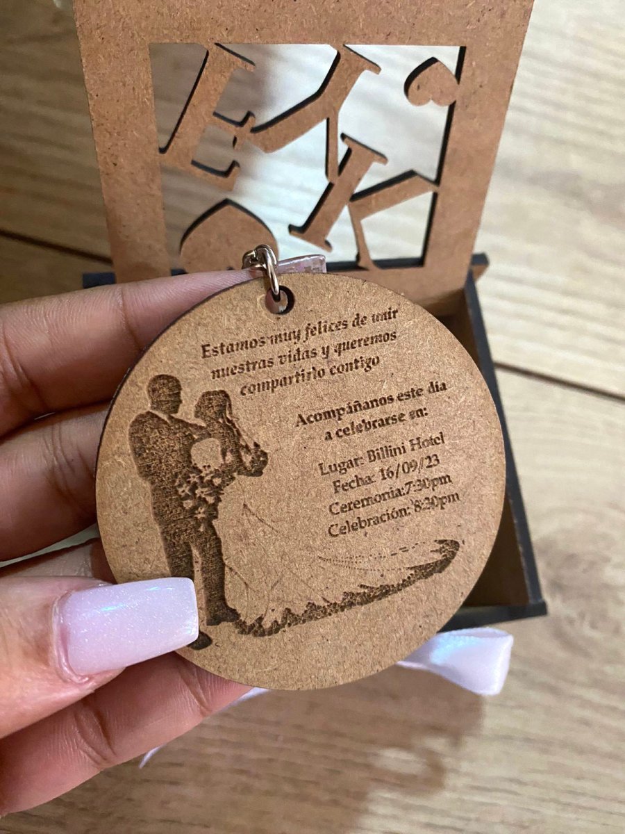 Cajita para regalo de matrimonio personalizada de madera República Dominicana - Felt Craft RD