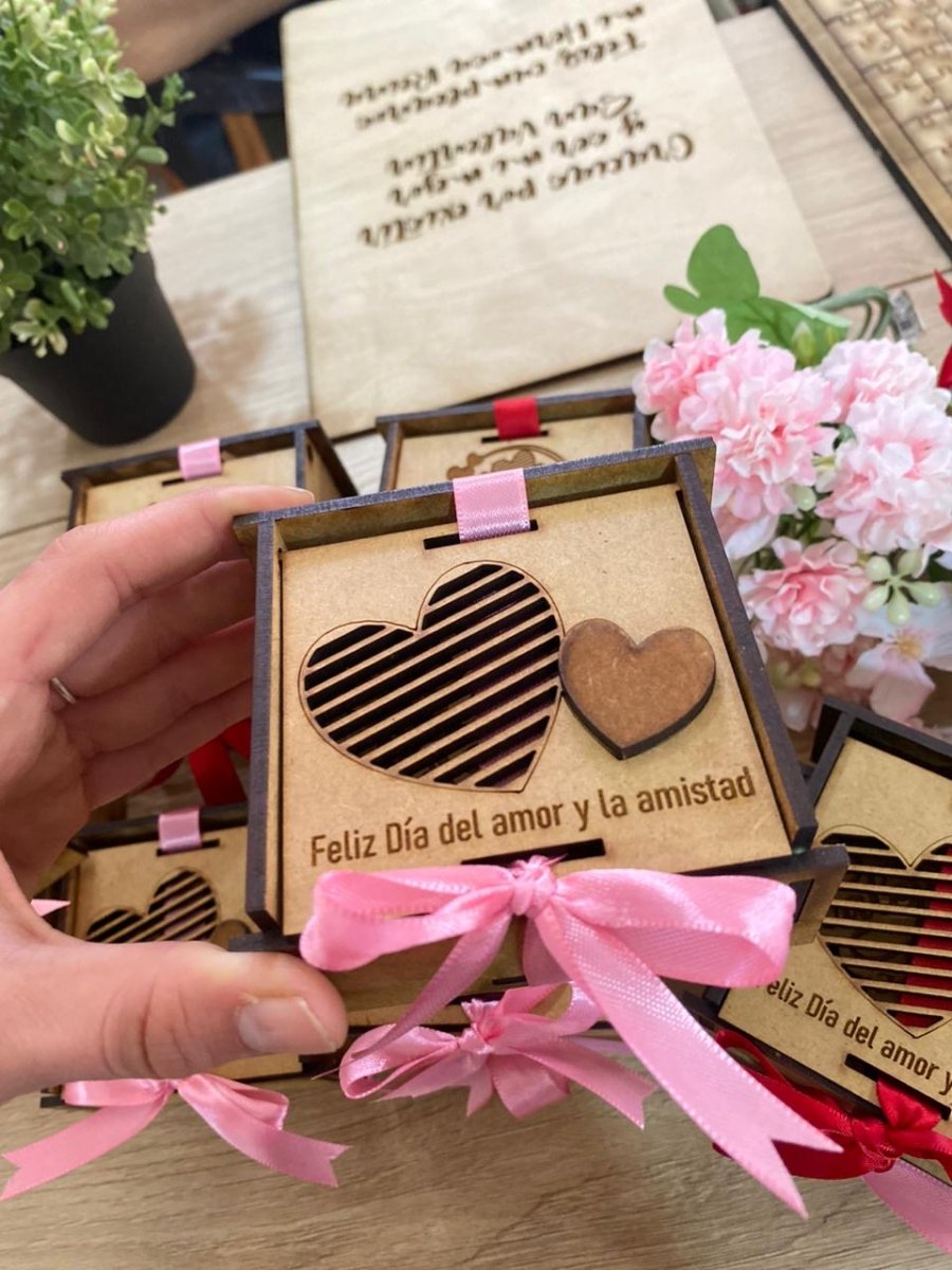 Cajitas para regalo de San Valentín personalizadas de madera - Felt Craft RD