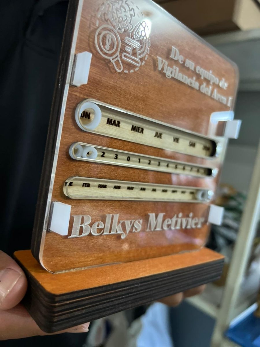 Calendario personalizado Acrilico - Felt Craft RD