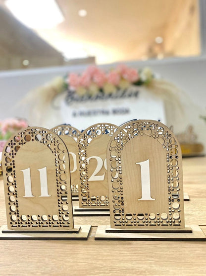 Centro de mesas enumerados para boda personalizados - Felt Craft RD