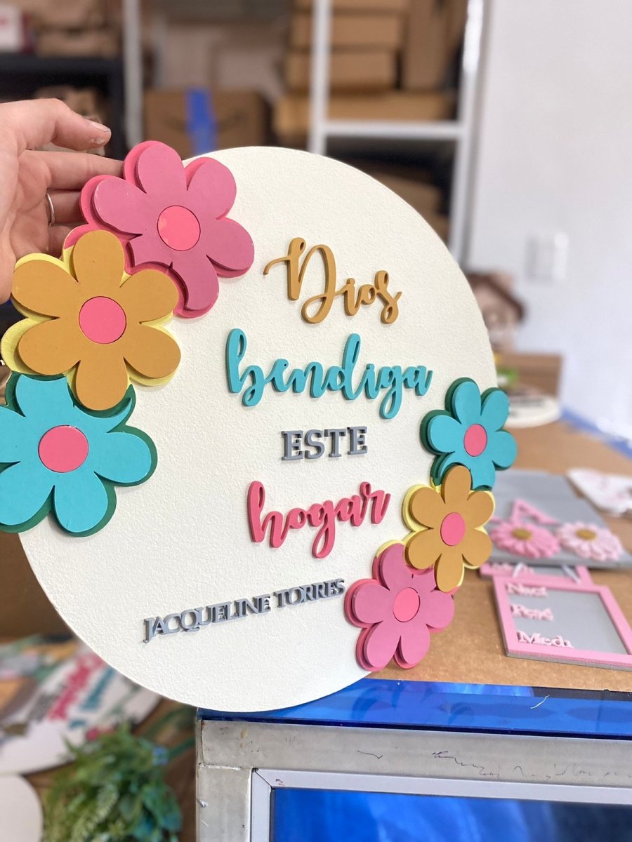 Colorfull Door Family Hanger - Felt Craft RD