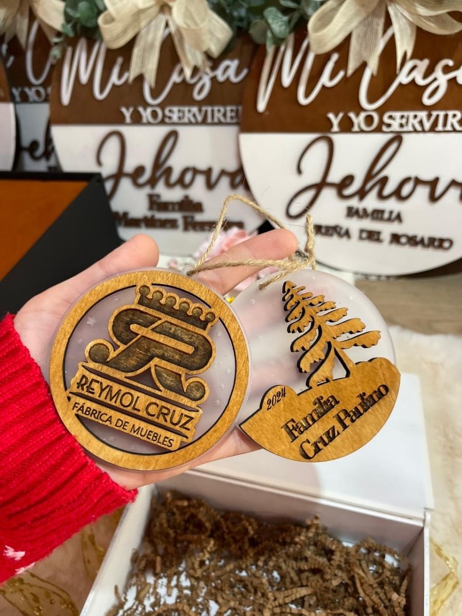 Adornos de Navidad en fieltro y madera – Feltcraft RD