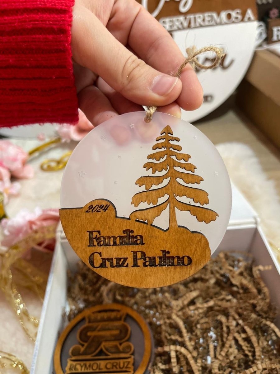 Copos navideños con cuerda y detalles naturales – Feltcraft RD