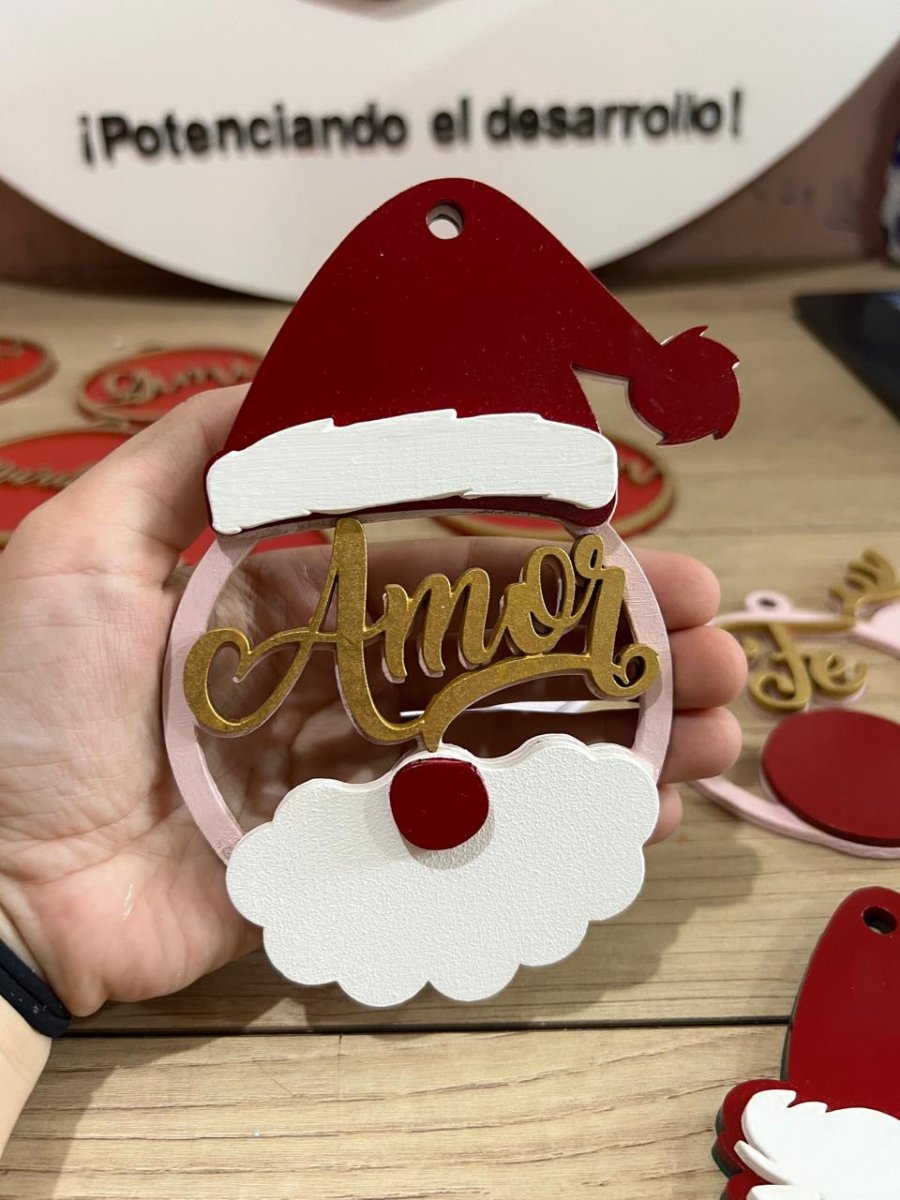 Adornos navideños hechos a mano con madera natural – Feltcraft RD