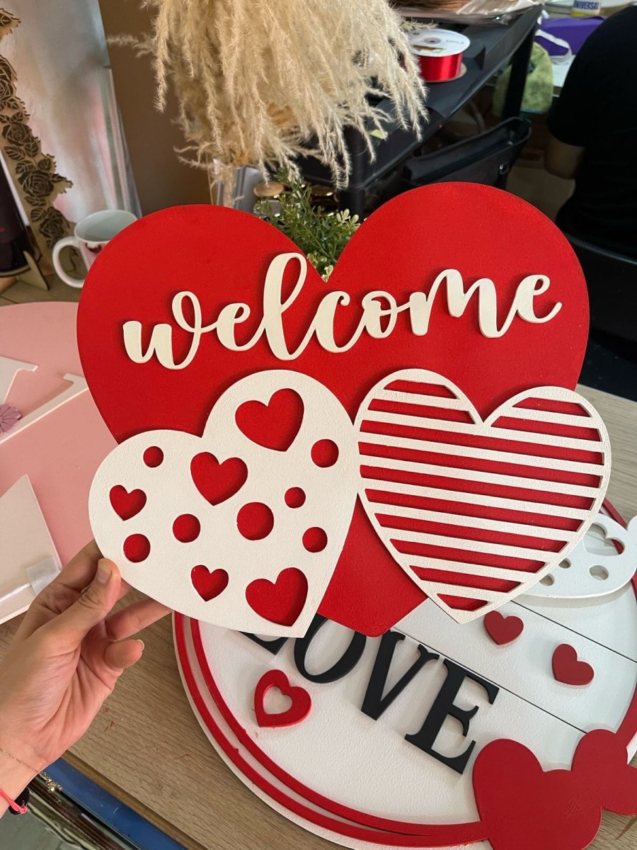 Decoración para San Valentín en forma de corazón de madera - Felt Craft RD