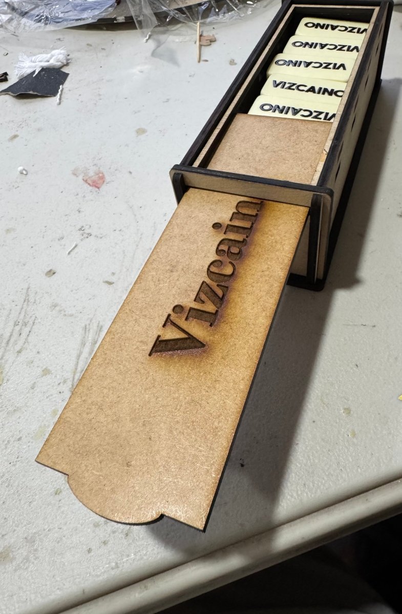 Dominos personalizado para regalo en madera - Felt Craft RD