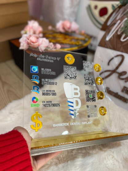 Hablador publicitario con código QR grabado – Feltcraft RD