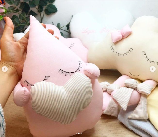 Juego de almohadas de nube y corazón con bordado personalizado para habitación de bebé - Felt Craft RD