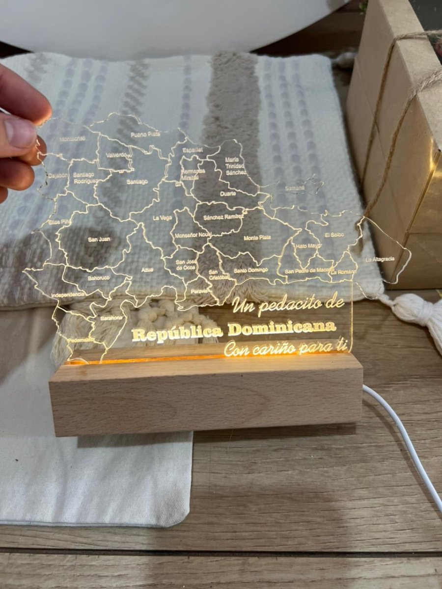 Lampara led forma mapa republica dominicana - Felt Craft RD