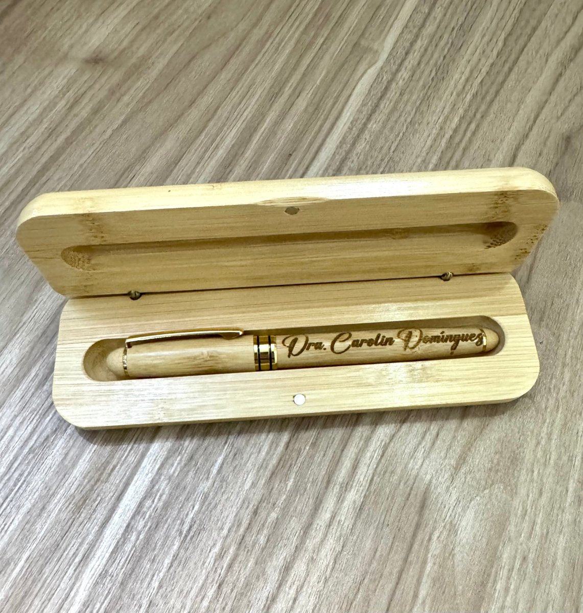 Lapicero personalizado grabado en madera - Felt Craft RD