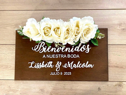 Letrero de Bienvenida para recepción de bodas personalizado de madera con flores - Felt Craft RD