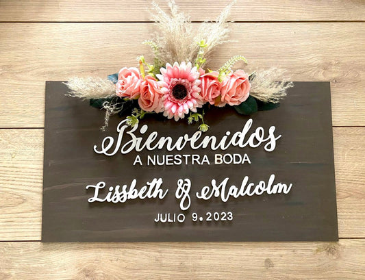 Letrero de Bienvenida para recepción de bodas personalizado de madera con flores - Felt Craft RD