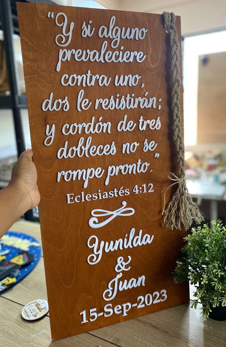 Letrero de madera personalizado para Boda República Dominicana - Felt Craft RD