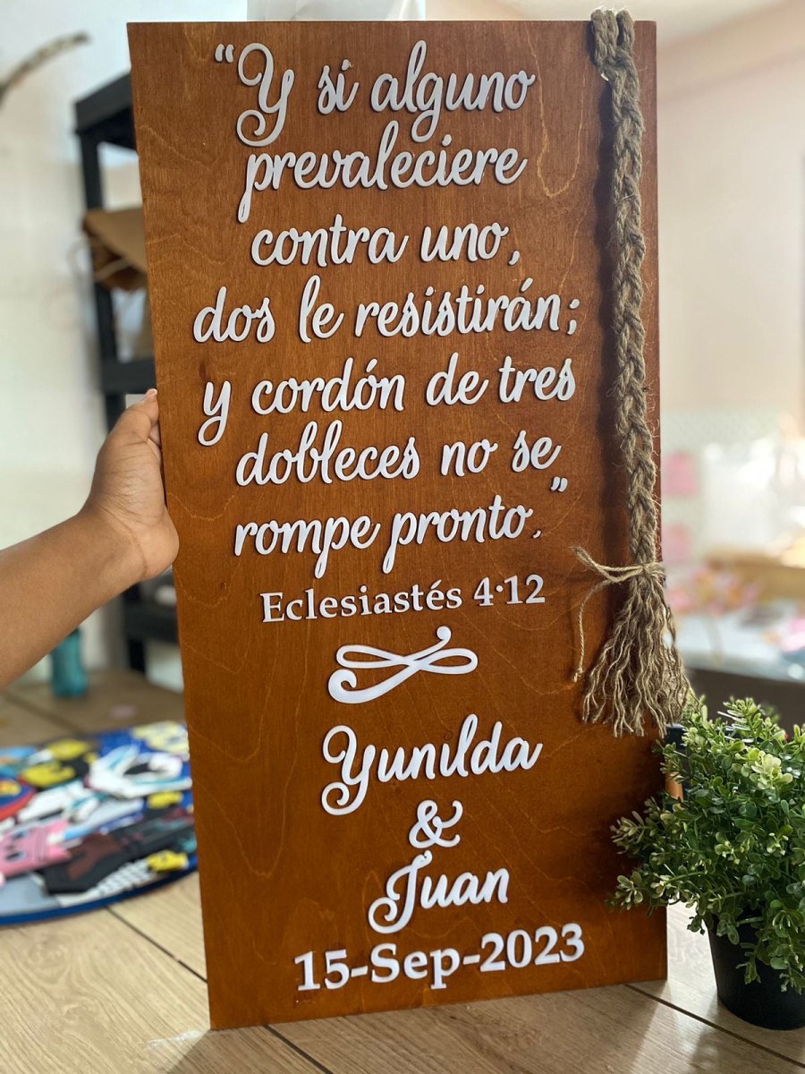 Letrero de madera personalizado para Boda República Dominicana - Felt Craft RD