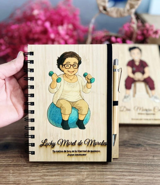 Libreta personalizada madera caricatura - Felt Craft RD