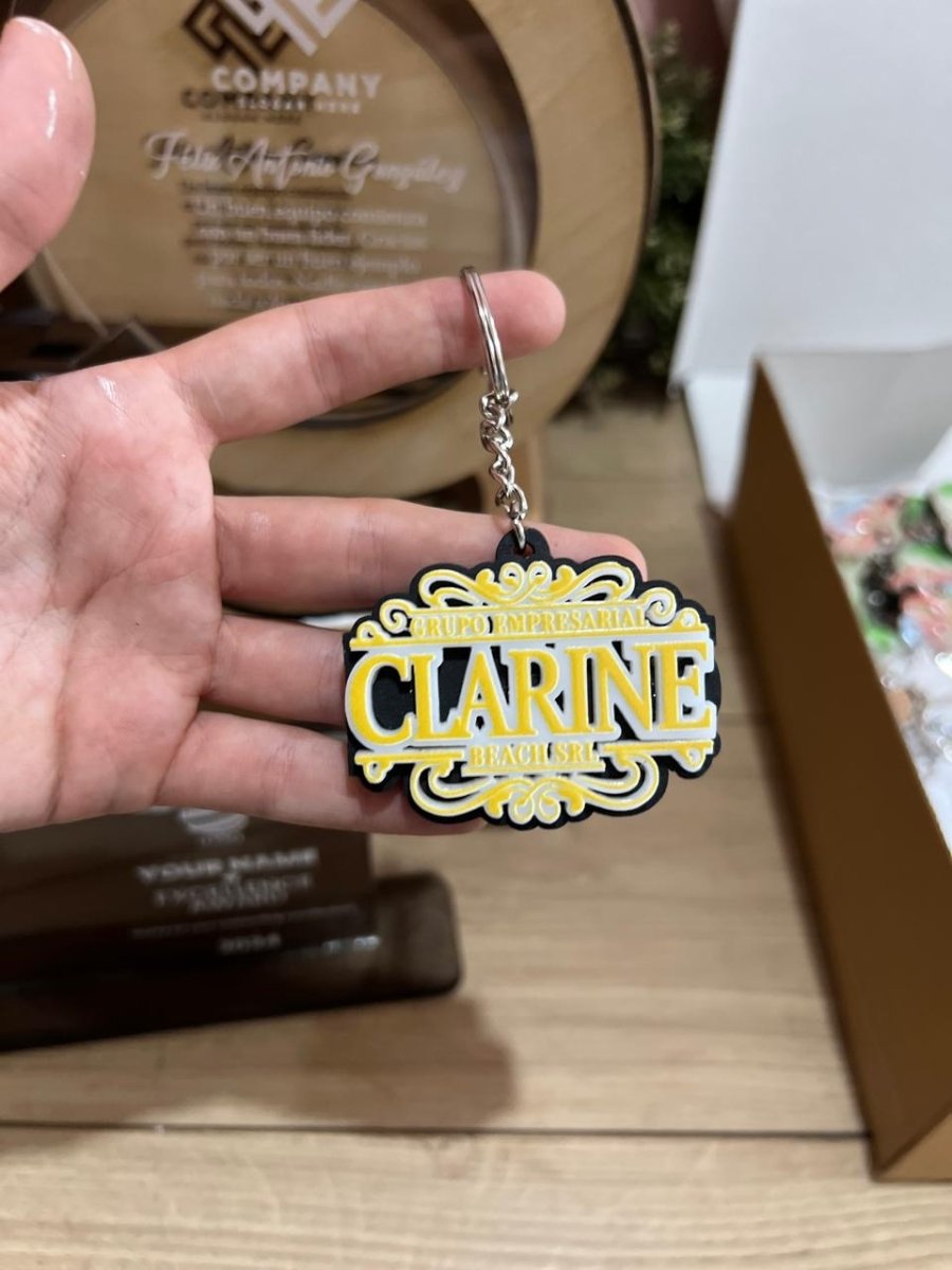 Llaveros personalizados impresos a color en DTF