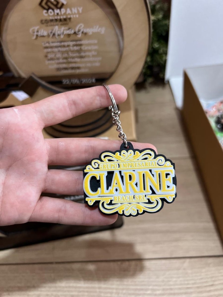 Llaveros personalizados impresos a color en DTF