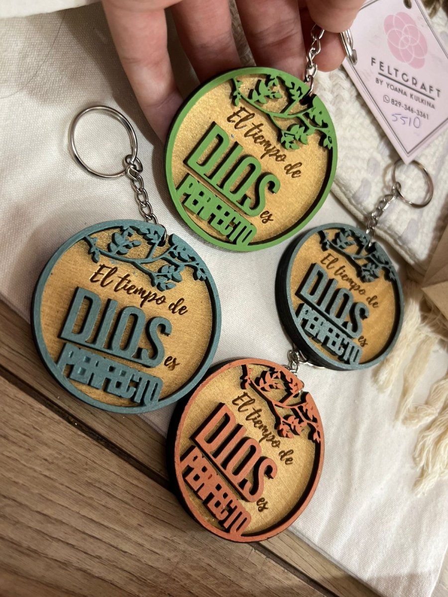 Llaveros personalizados coloridos para empresas y eventos