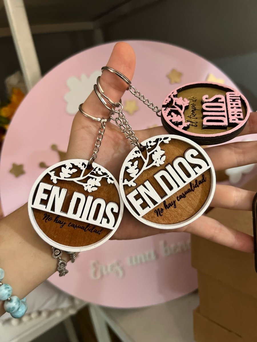 Llaveros de cuero hechos a mano personalizados – Feltcraft RD