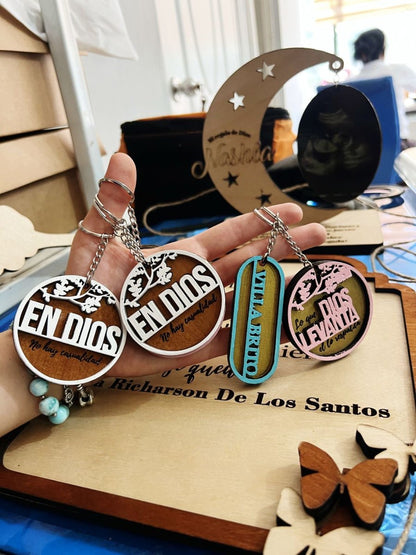 Llaveros acrílicos personalizados para regalos o eventos – Feltcraft RD