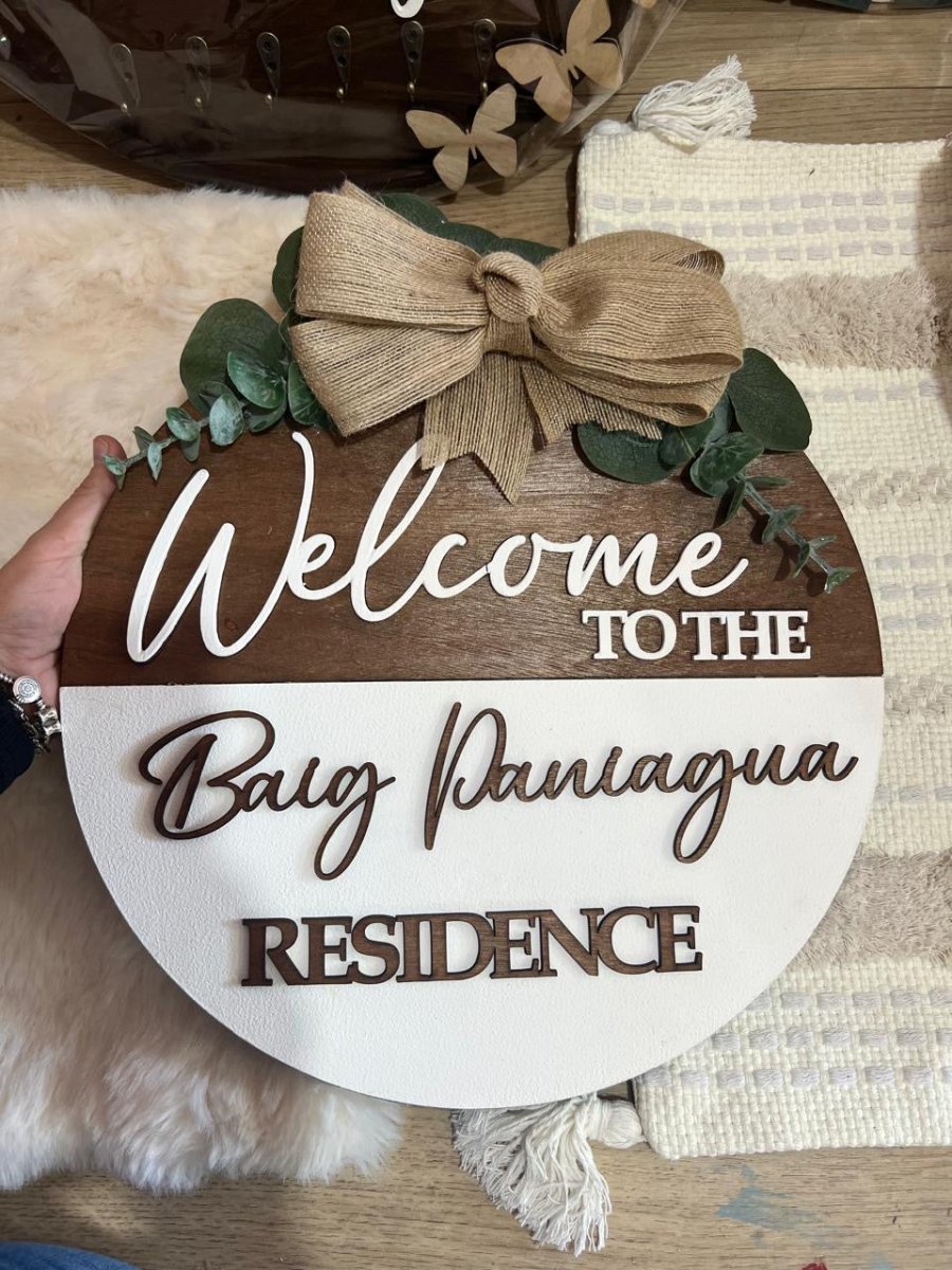 Madera colgante puerta familiar con apellido - Felt Craft RD