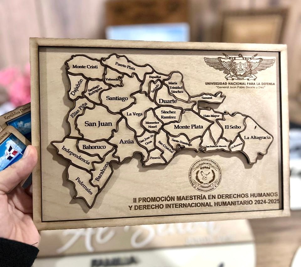 Mapa madera dominicana - Felt Craft RD