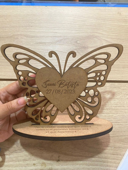 Mariposa de mesa personalizada de madera con mensaje - Felt Craft RD