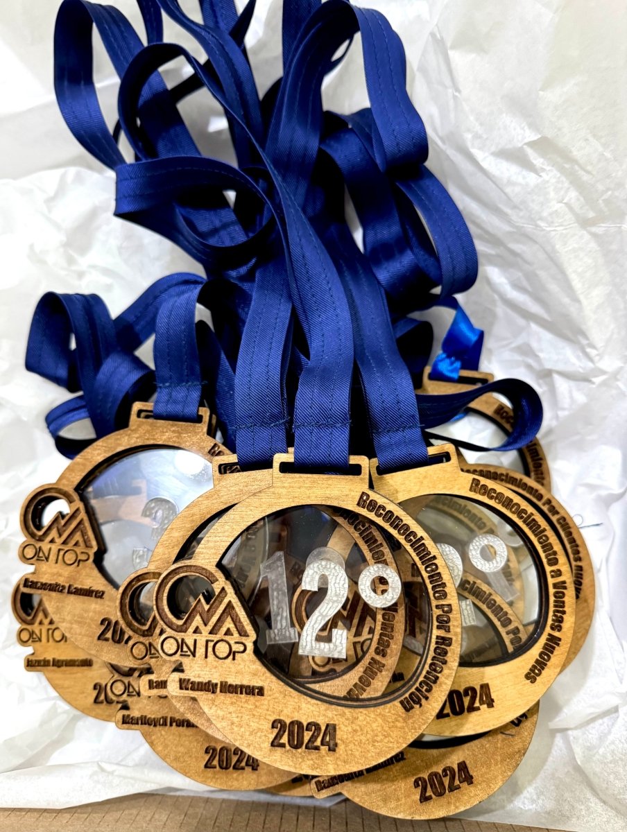 Medalla de reconocimientos personalizadas - Felt Craft RD