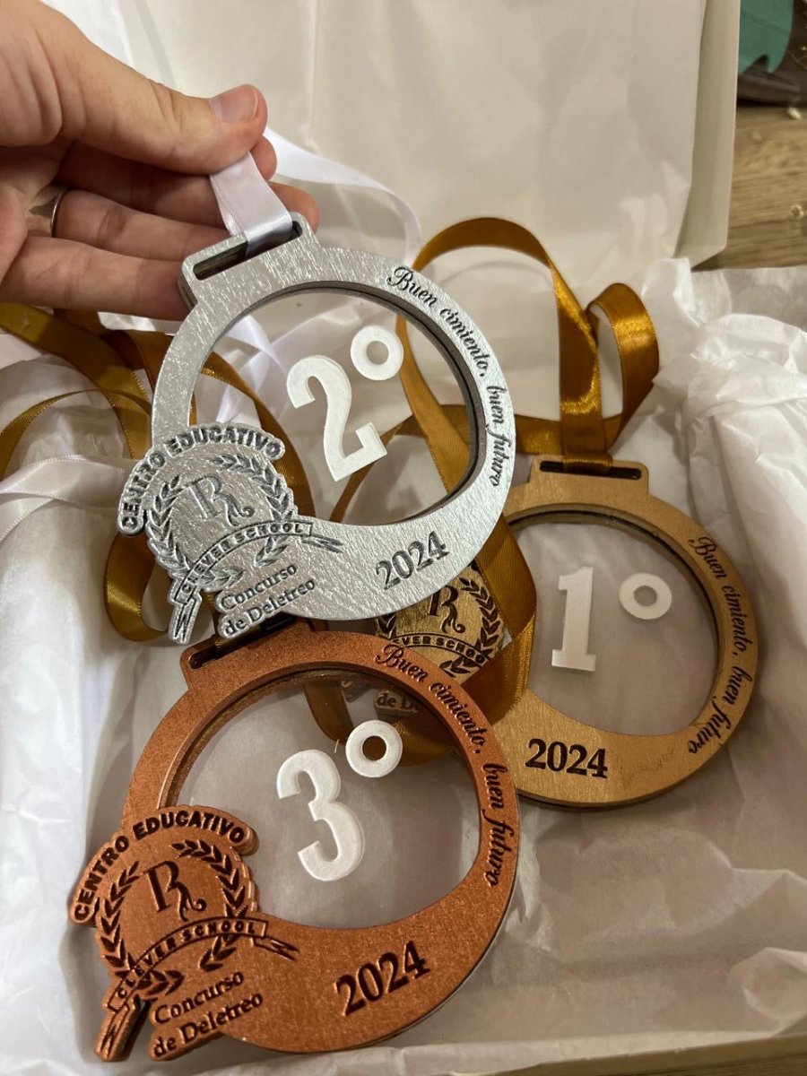 Medalla personalizada con grabado láser