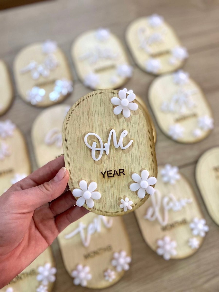 Mini flowers Tags for baby months Wood Acrylic Girl Boy - Felt Craft RD