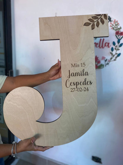 Miss XV Inicial En Madera - Felt Craft RD