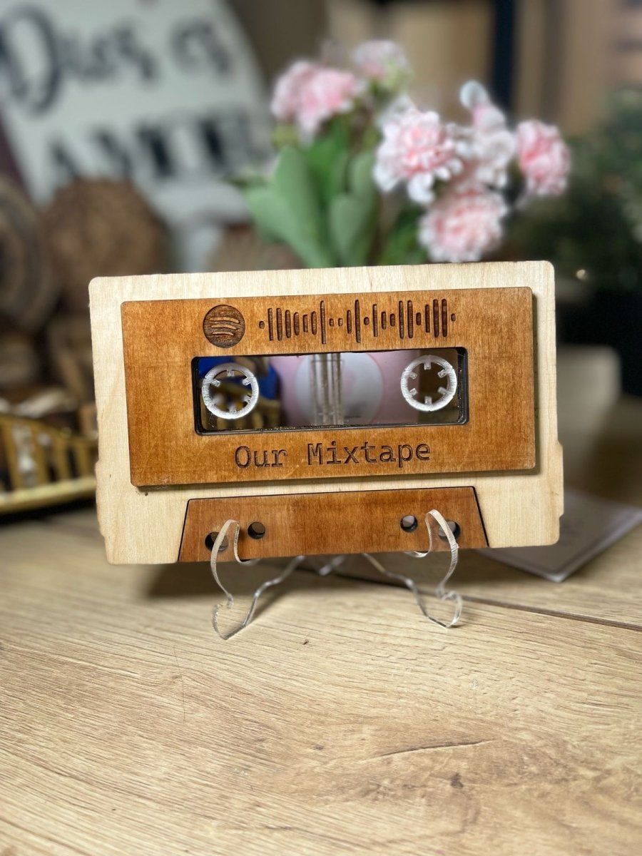 Mixtape personalizado de madera para regalo de pareja - Felt Craft RD