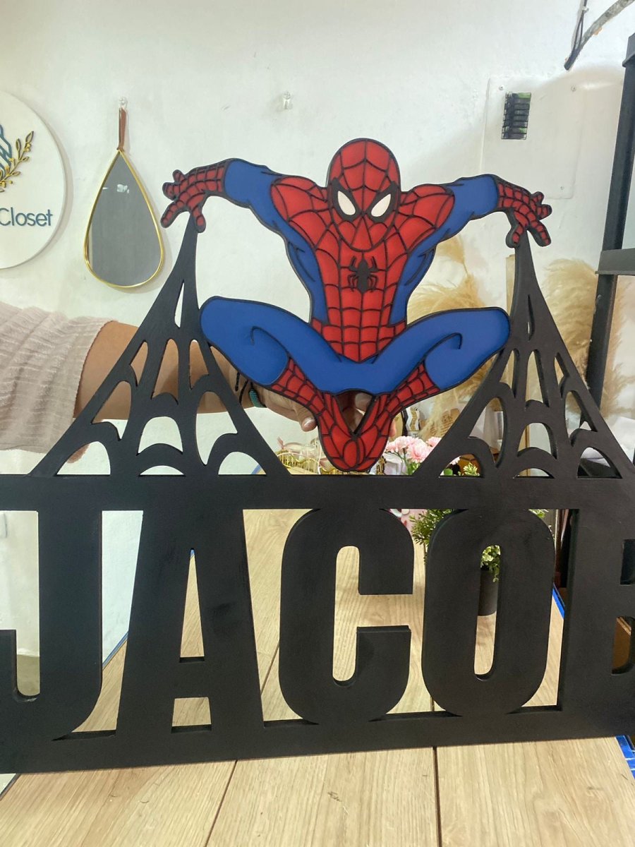 Nombre con decoración de spiderman de pared para regalo de niño - Felt Craft RD