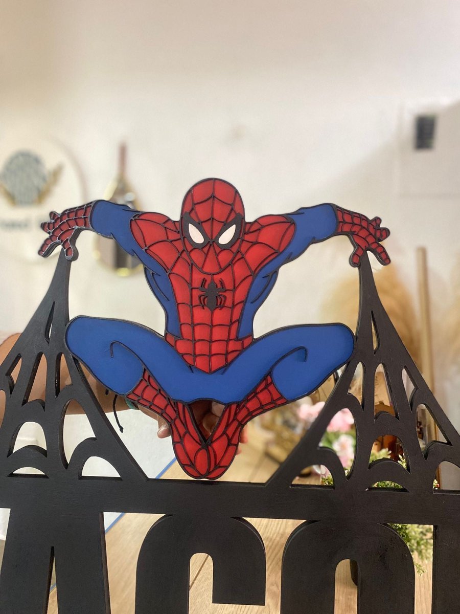 Nombre con decoración de spiderman de pared para regalo de niño - Felt Craft RD