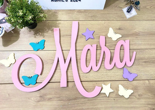 Nombre con estrellas y mariposas personalizado para habitación de niña - Felt Craft RD