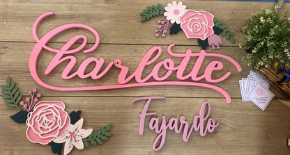 Nombre con flores personalizado en madera para habitación de niña - Felt Craft RD