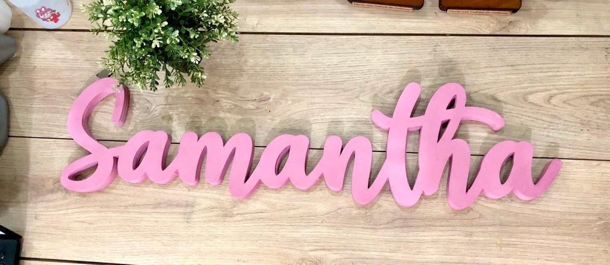 Nombre personalizado en madera para pared infantil