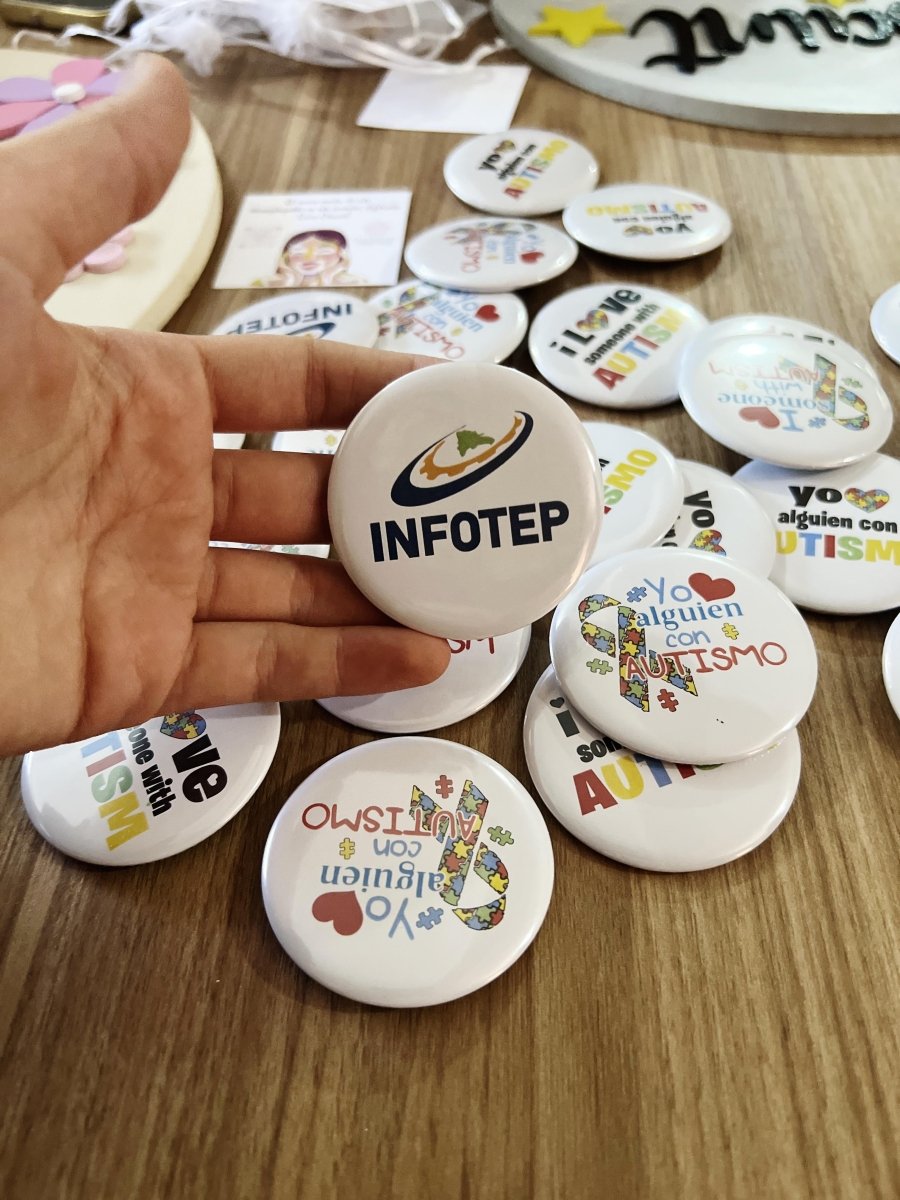 Pin personalizados - Felt Craft RD