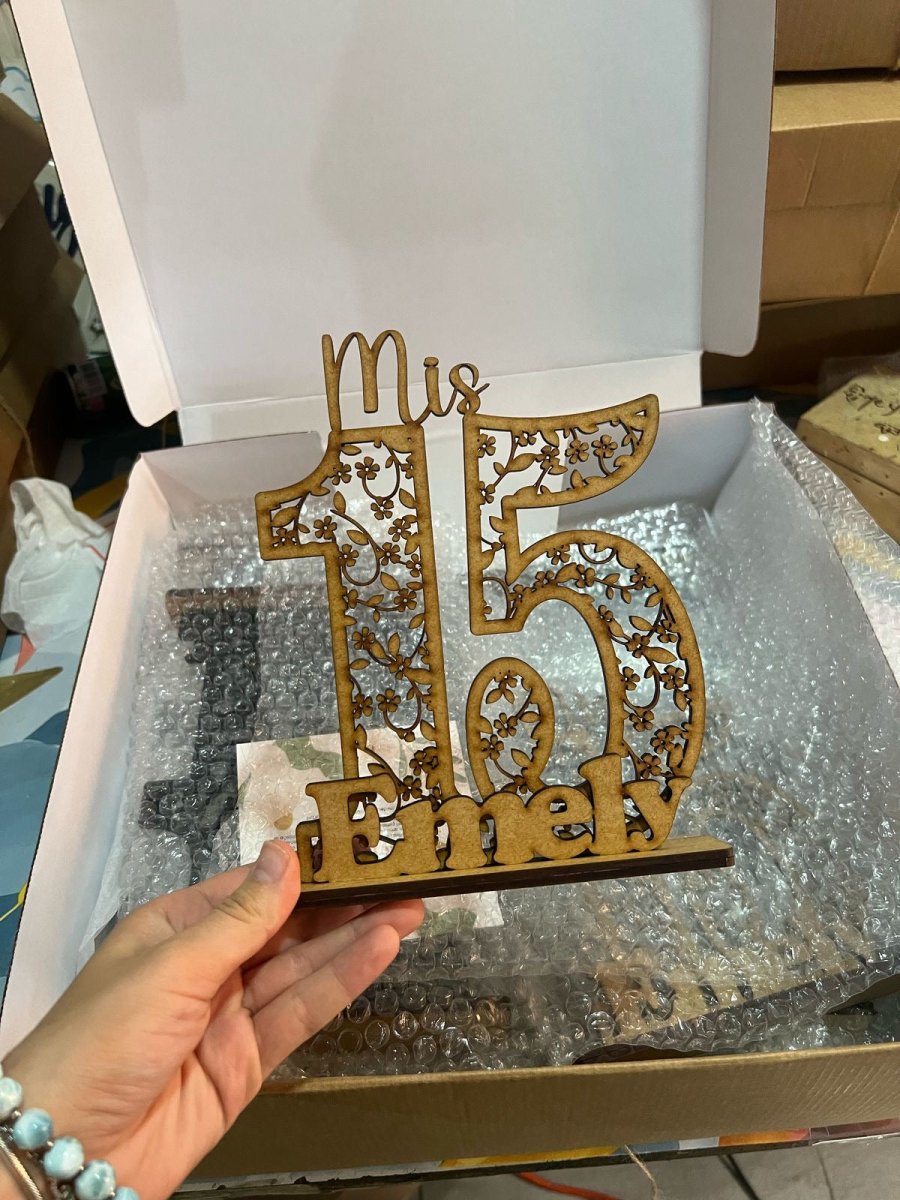 Pisa papel Cumpleaños en madera - Felt Craft RD