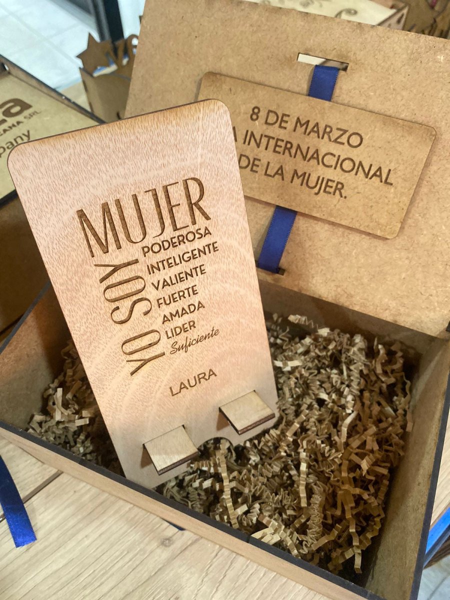 Porta celular personalizado para regalo del día de la mujer de madera - Felt Craft RD