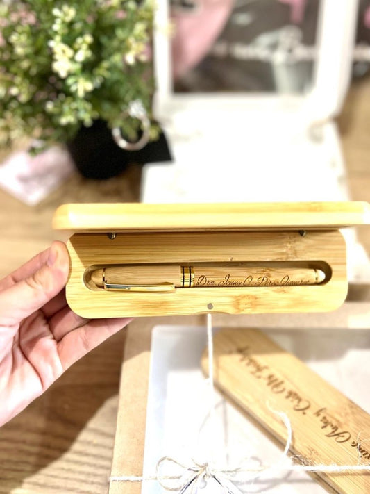 Porta lapicero personalizado en madera – Feltcraft RD