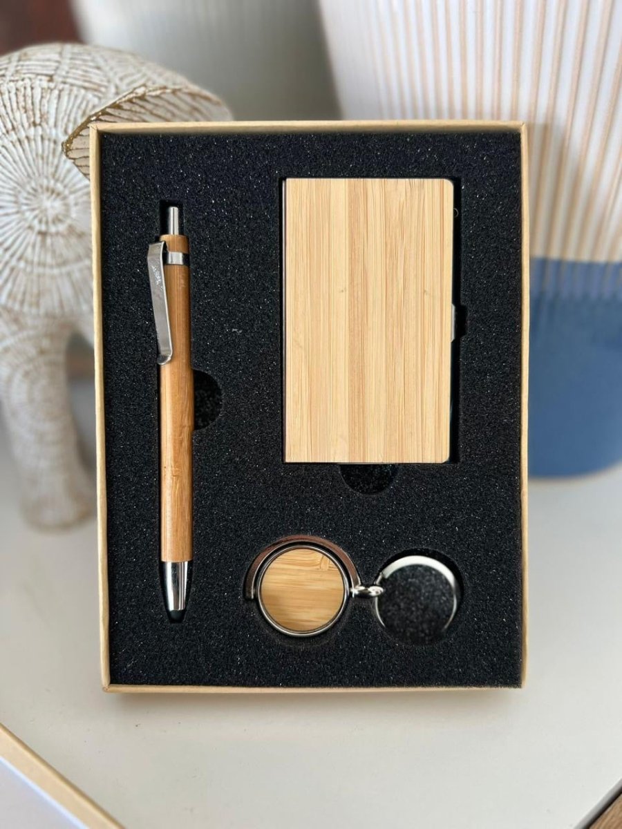Porta tarjetas con lapicero y llavero - Felt Craft RD
