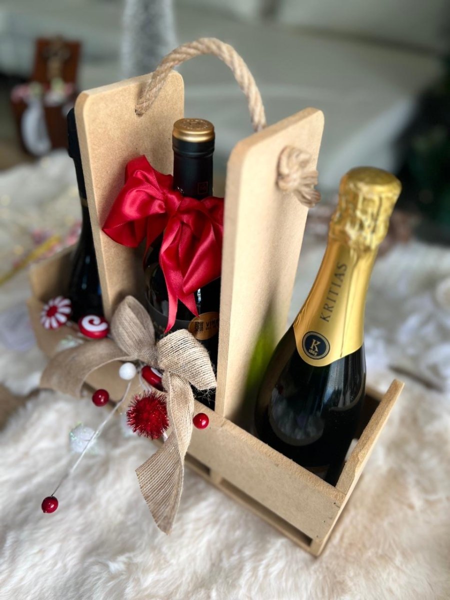 Caja portavino en madera grabada para botellas de vino