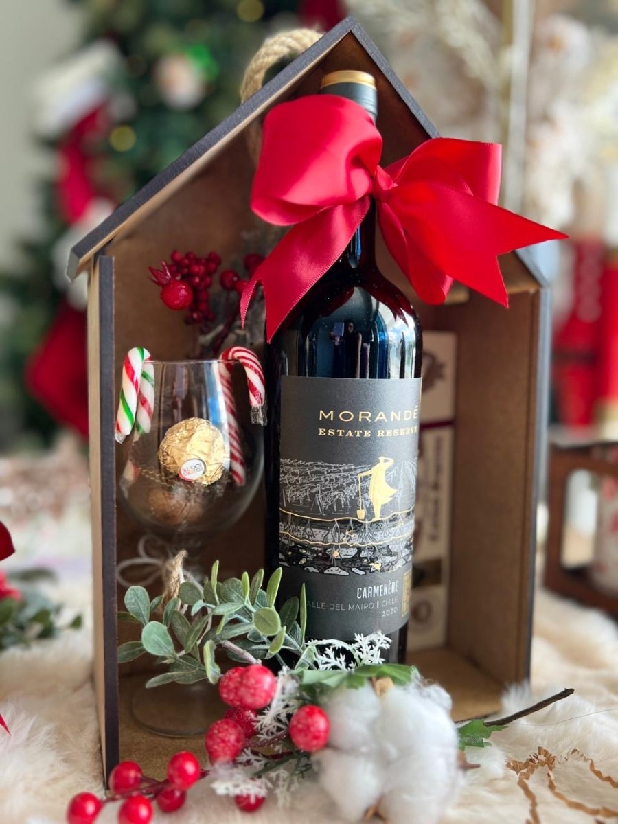 Portavino de madera personalizado con lazo para regalar