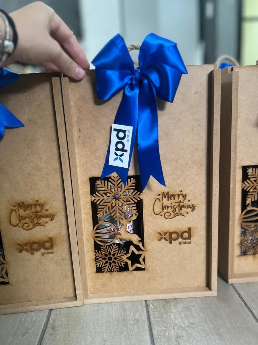 Regalo elegante de madera para vino